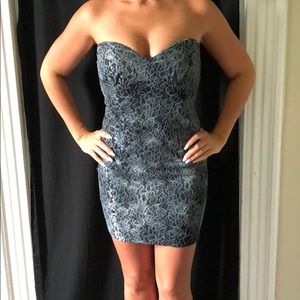 Strapless sweetheart mini dress